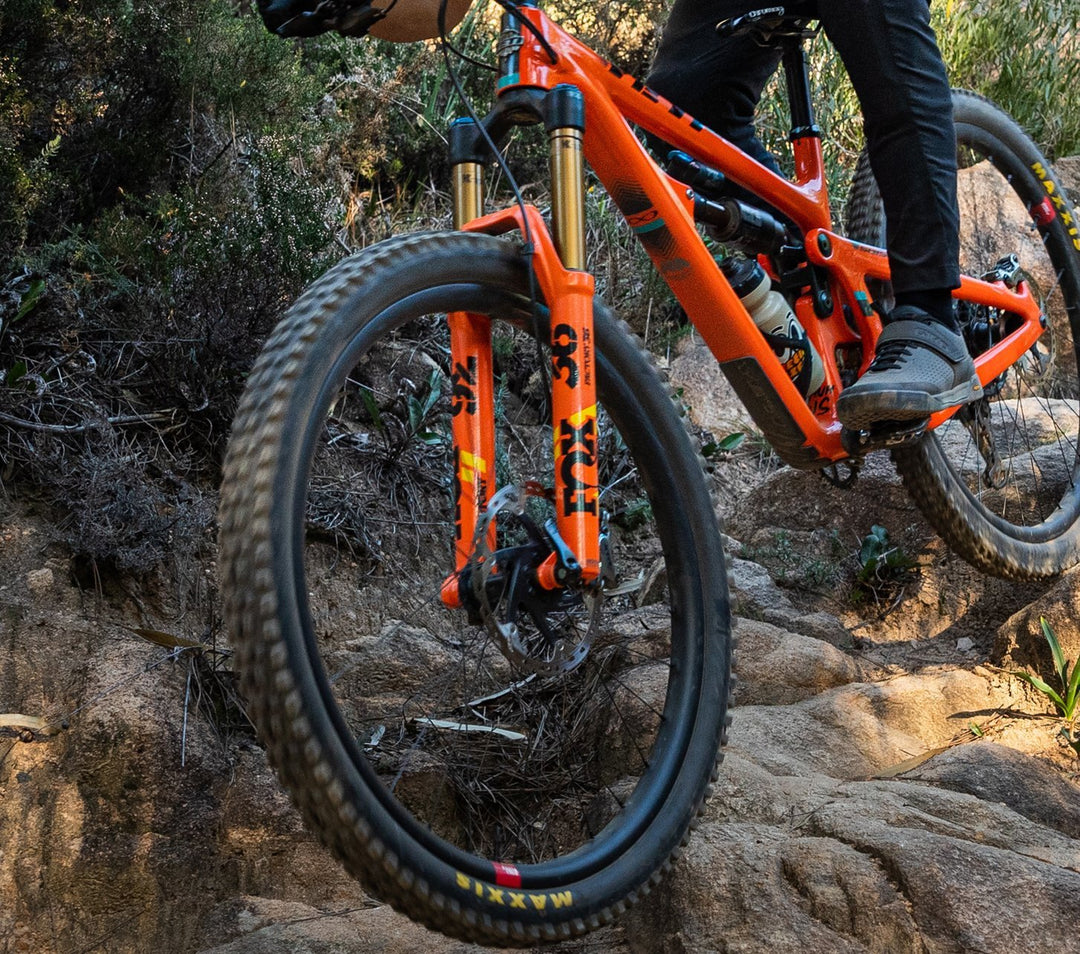 Suspension Forks - Flow Suspension