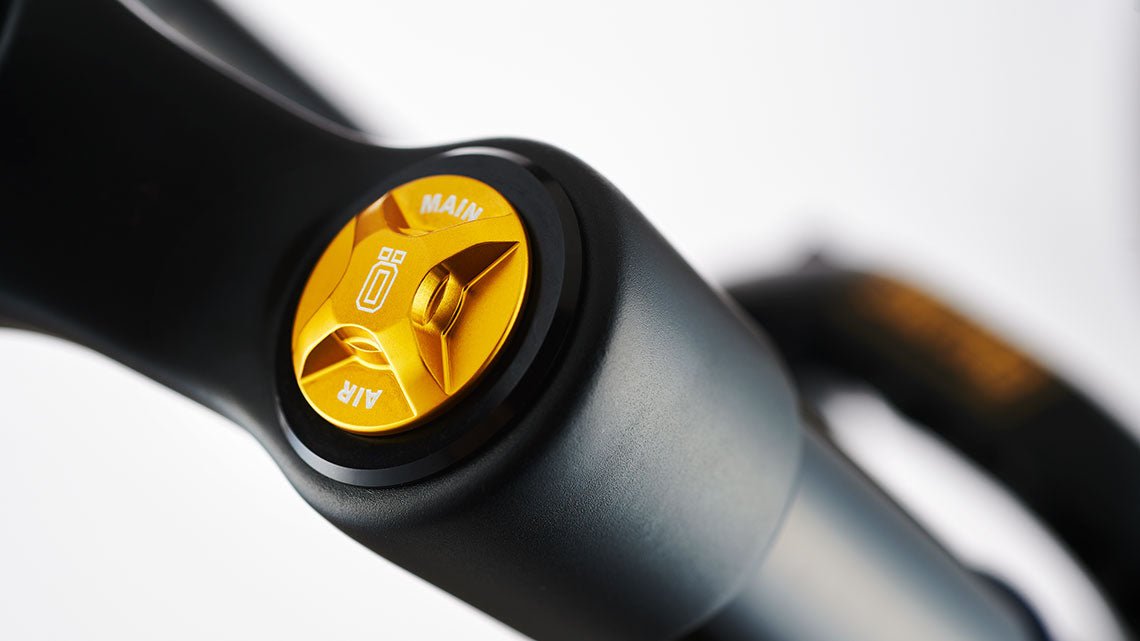 Öhlins RXF 38 m.2Air – Flow Suspension