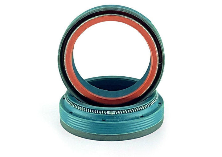 SKF Dual Compound Fork seal kit for RockShox and Fox Forks - Flow Suspension - MTBDUAL - 32RN